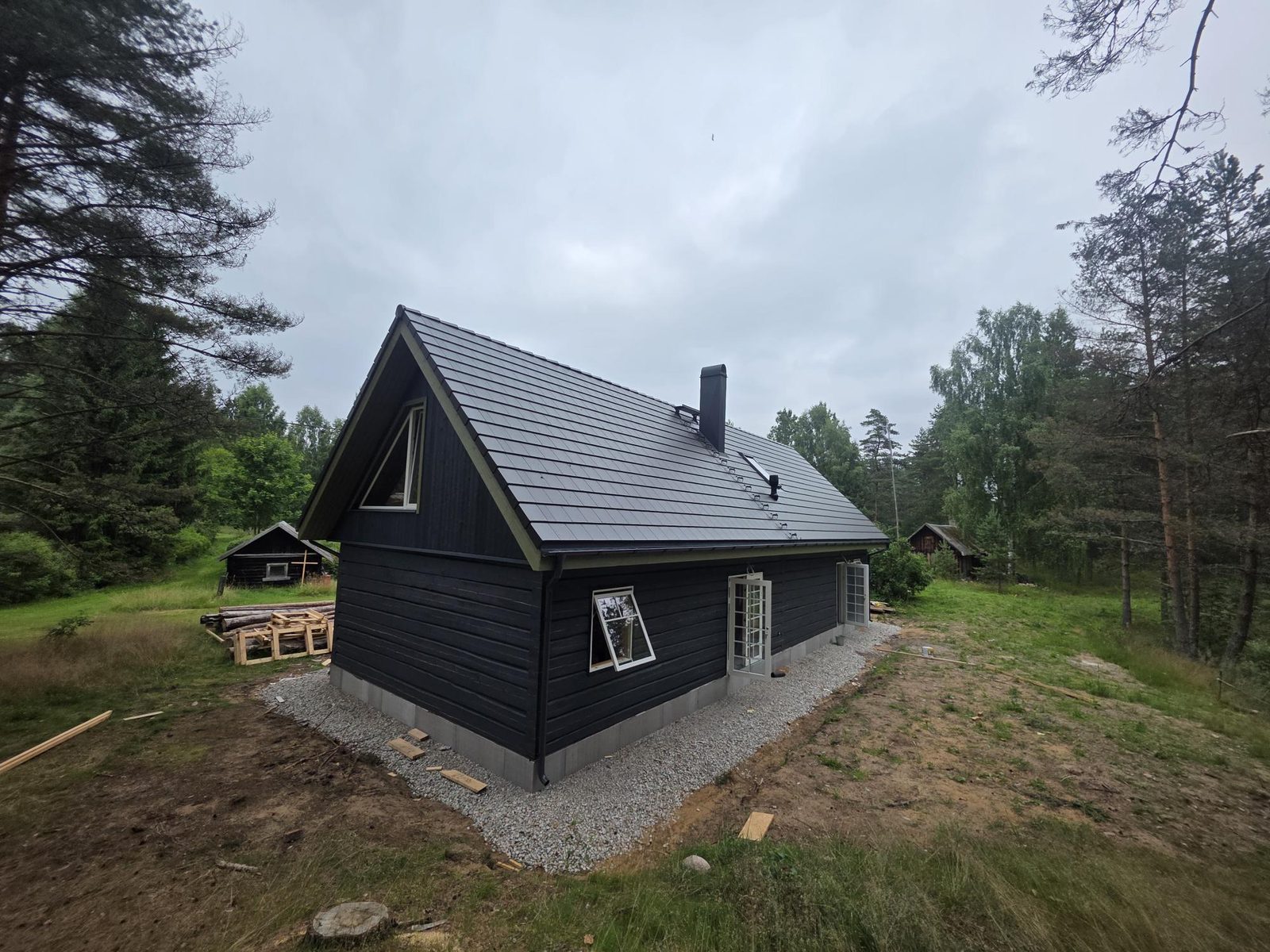 Triimoni katusetööd